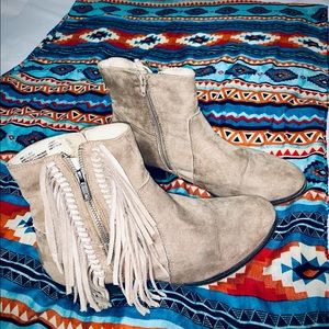 SOLD Fringe Zip Up Ankle Booties